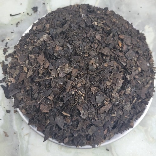 পাতা পঁচা সার (১ কেজি)